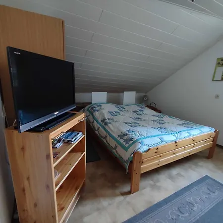 بيت للعطل Gaestehaus Linde انديغن