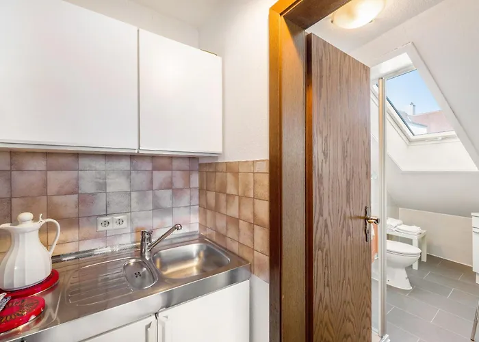 Gaestehaus Linde * 恩丁根